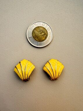Vintage Yellow Enamel Shell Clip-On Earrings